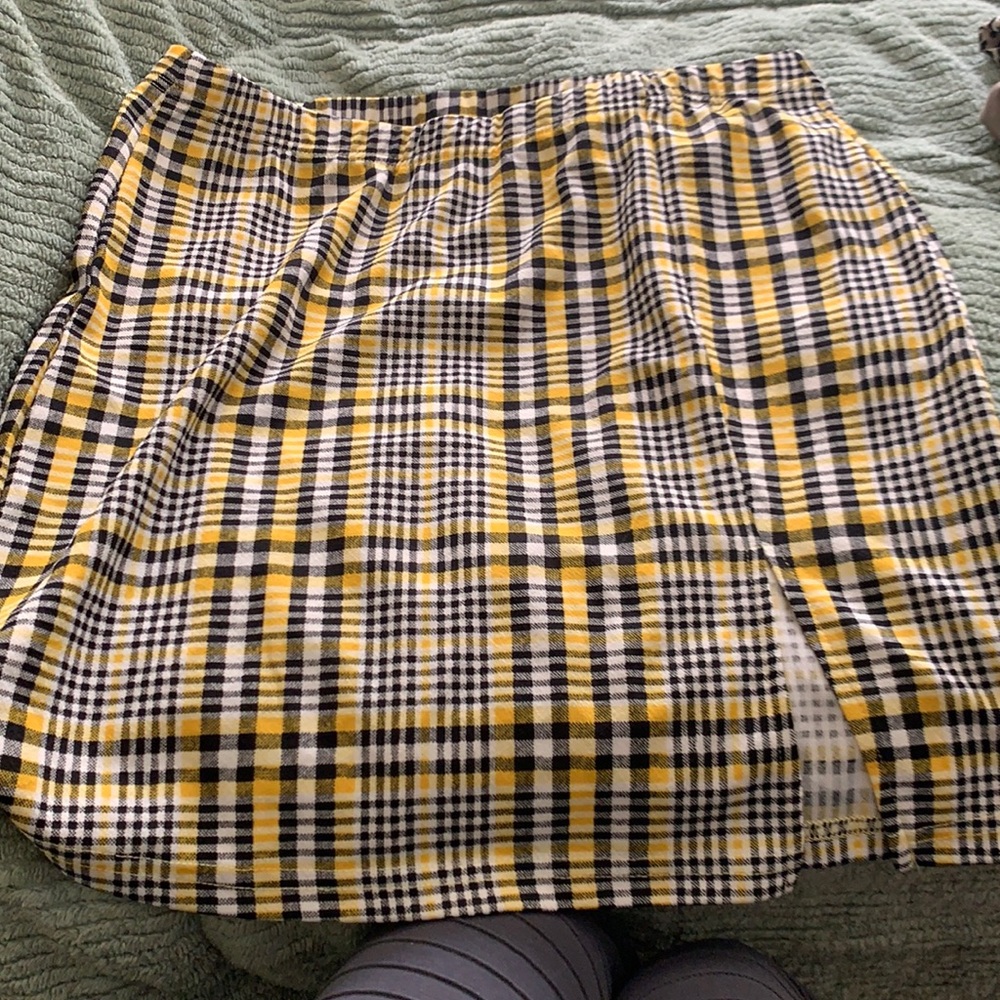 Plaid pull on skirt NWOT  0XL